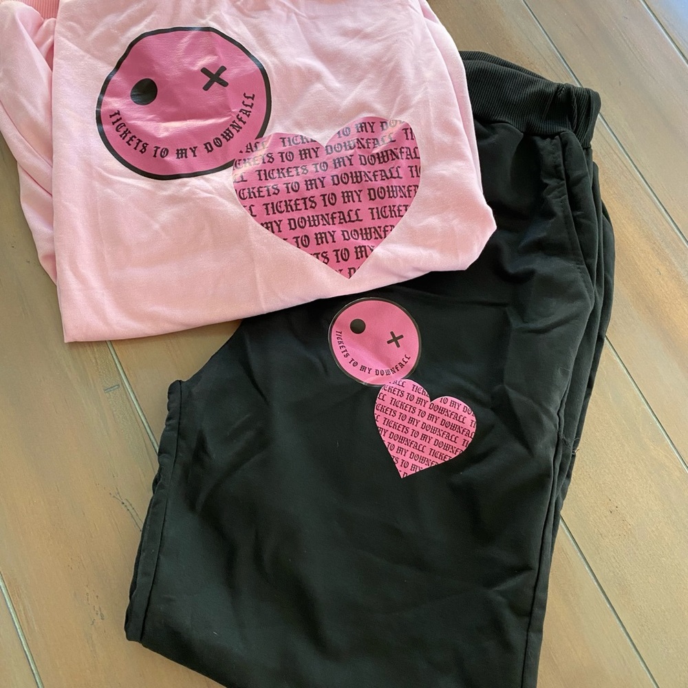 Pink hoodie/pants set (Machine Gun Kelly) Sz XL